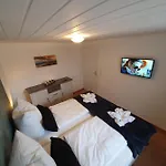 Lägenhet Fewo-butze 3 Deichblick Strandnaehe Ca. 750m